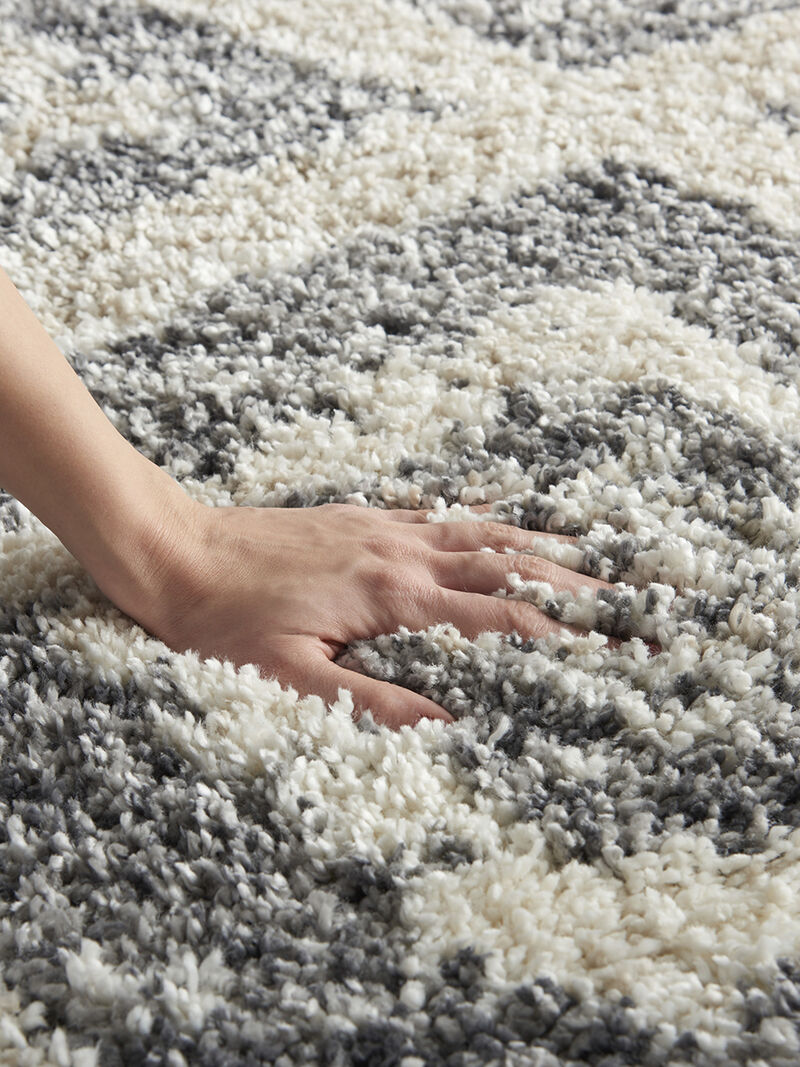 Oslo Shag OSL02 Gray/Ivory 5'3" x 7'9" Rug image number 6