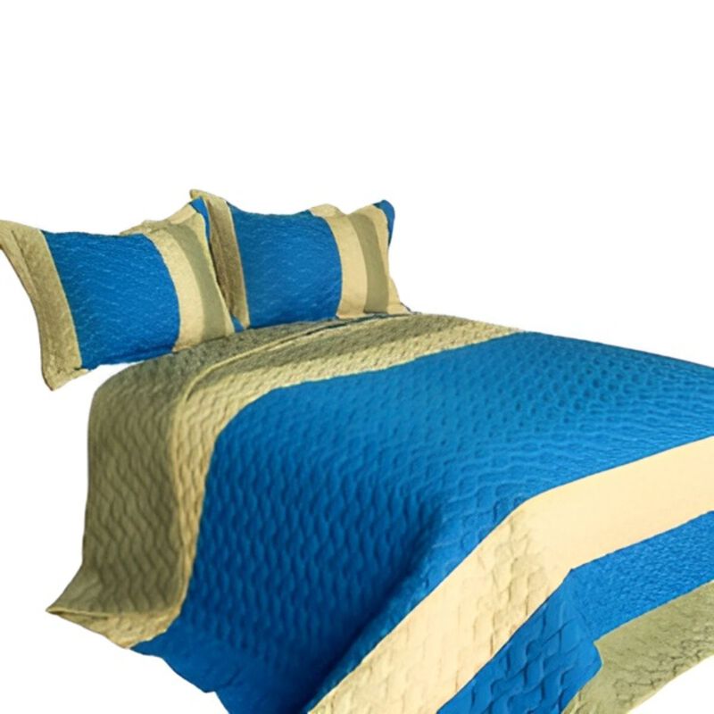 3-Piece Patchwork Quilt Set with Matching Pillow Shams image number 1