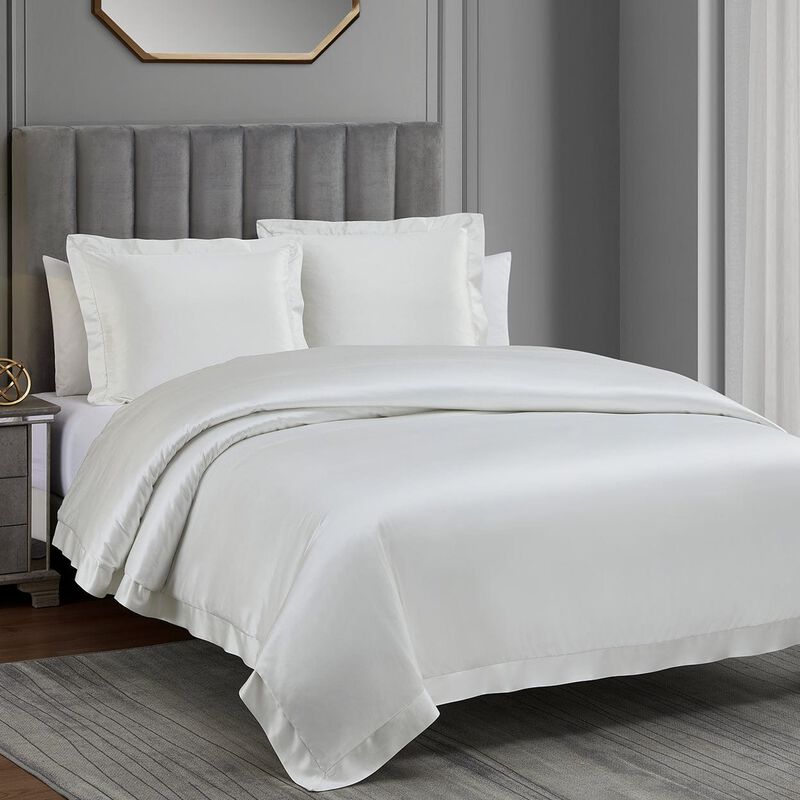 High Shine White King Duvet Cover Set image number 0