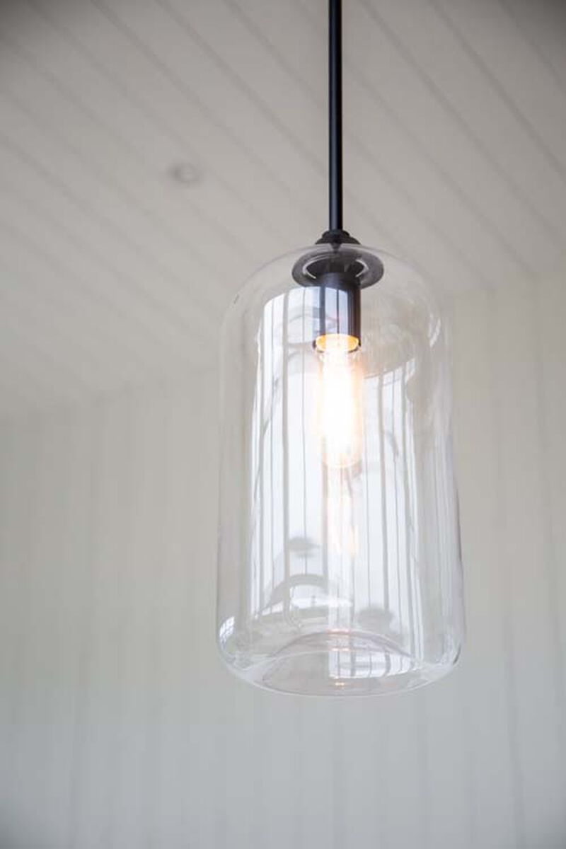 District Pendant image number 2