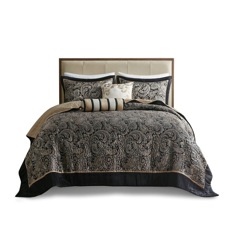 Gracie Mills Thornton 5-Piece Reversible Jacquard Bedspread Set with Throw Pillows image number 0