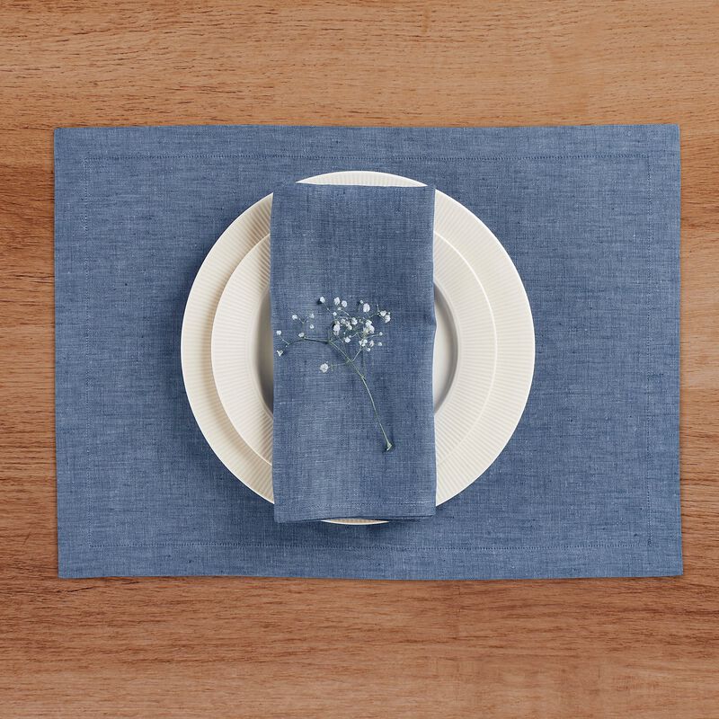 Solino Home Athena 100% Linen Dinner Napkins &ndash; Set of 4, 20 x 20 in, Machine Washable, Holiday and Everyday Dining