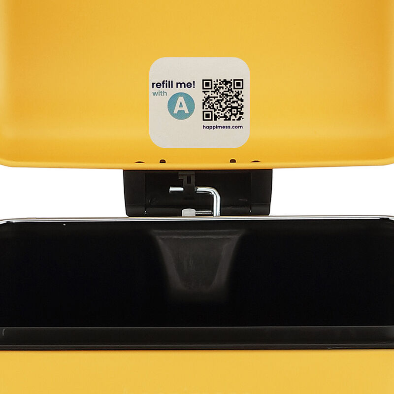 Betty Retro 8-Gallon Step-Open Trash Can