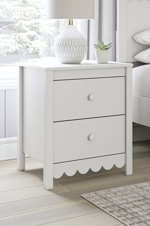 Hallityn 2-Drawer Nightstand