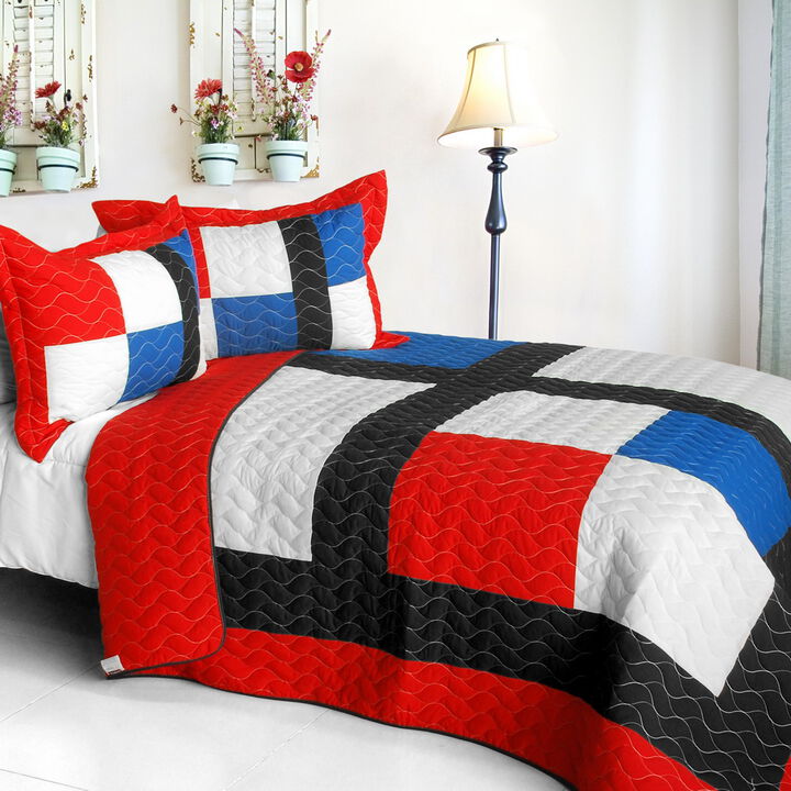 3-Piece Vermicelli Quilted Geometric Patchwork Quilt Set with Matching Shams