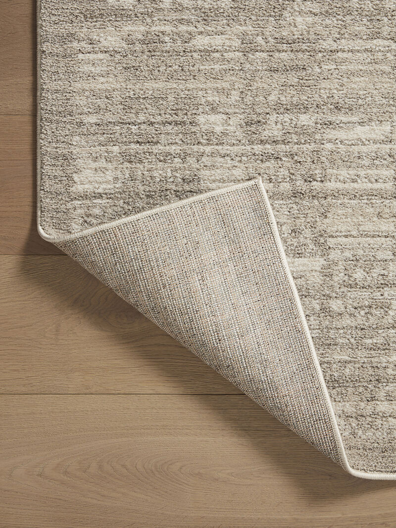 Darby DAR07 2'7" x 10'" Rug