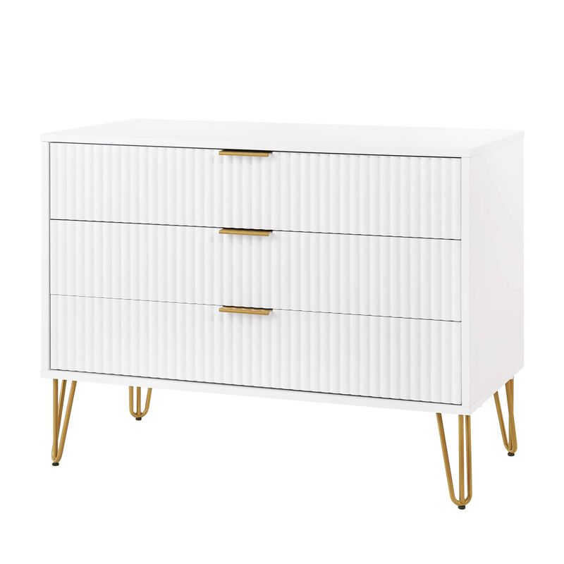 Dumbo Dresser and 2-Drawer Nightstand Set in White image number 2