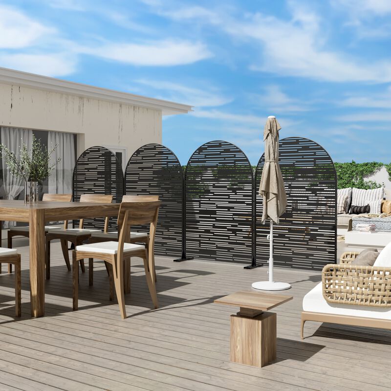 Arched Metal Outdoor Privacy Screen, Freestanding Outdoor Divider Decorative Privacy Fence