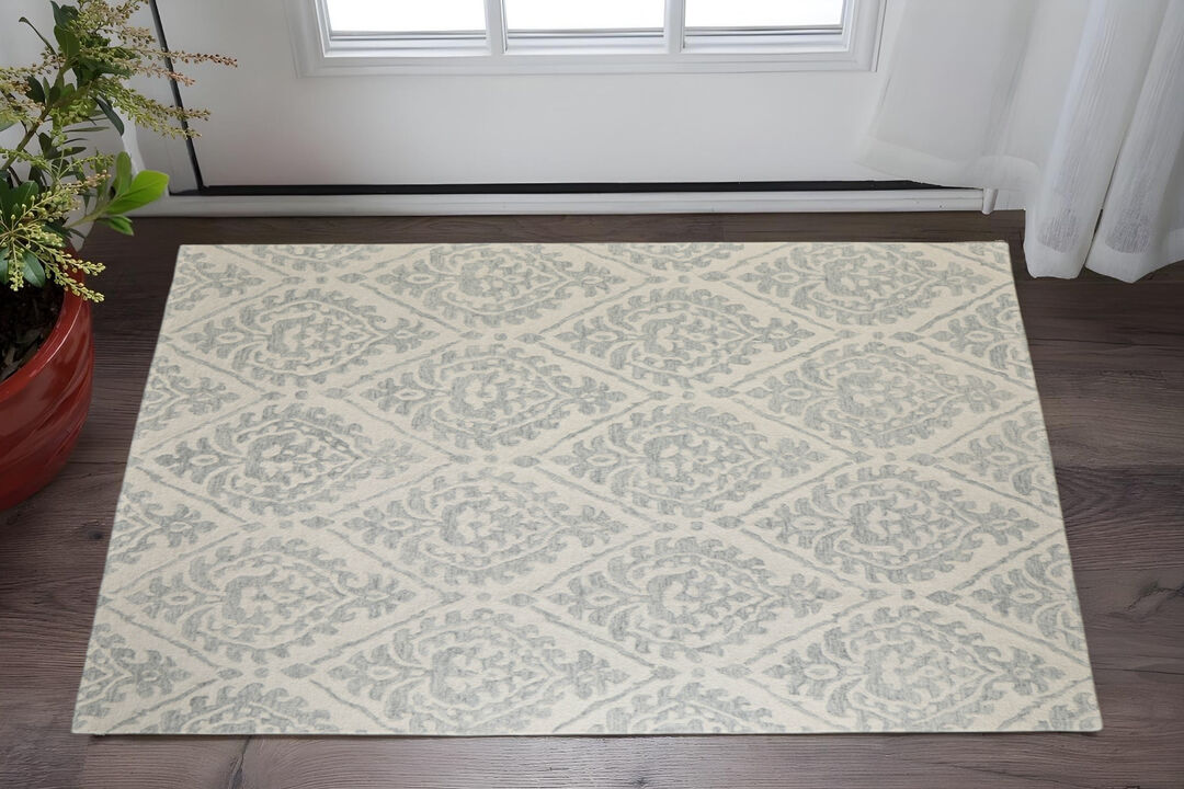 HomeRoots Floral Hand Tufted Area Rug