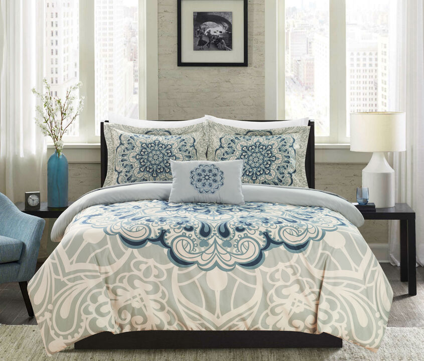 Chic Home Mindy 8 Piece Reversible Duvet Cover Set Large Scale Boho Inspired Medallion Paisley Print Design Bed in a Bag King Blue