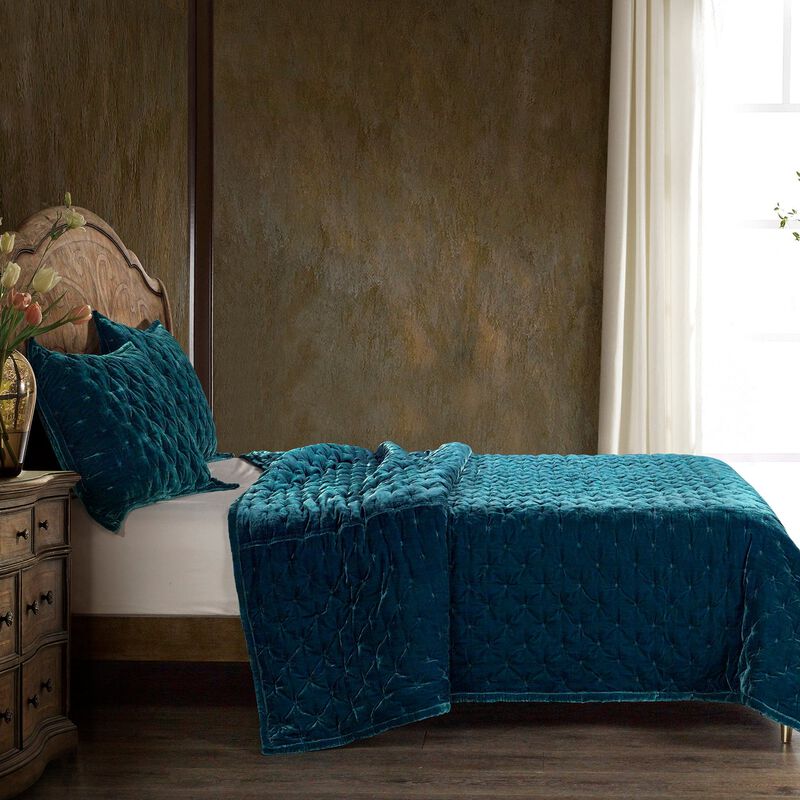 Stella Pintuck Teal Full/Queen Quilt Set image number 2