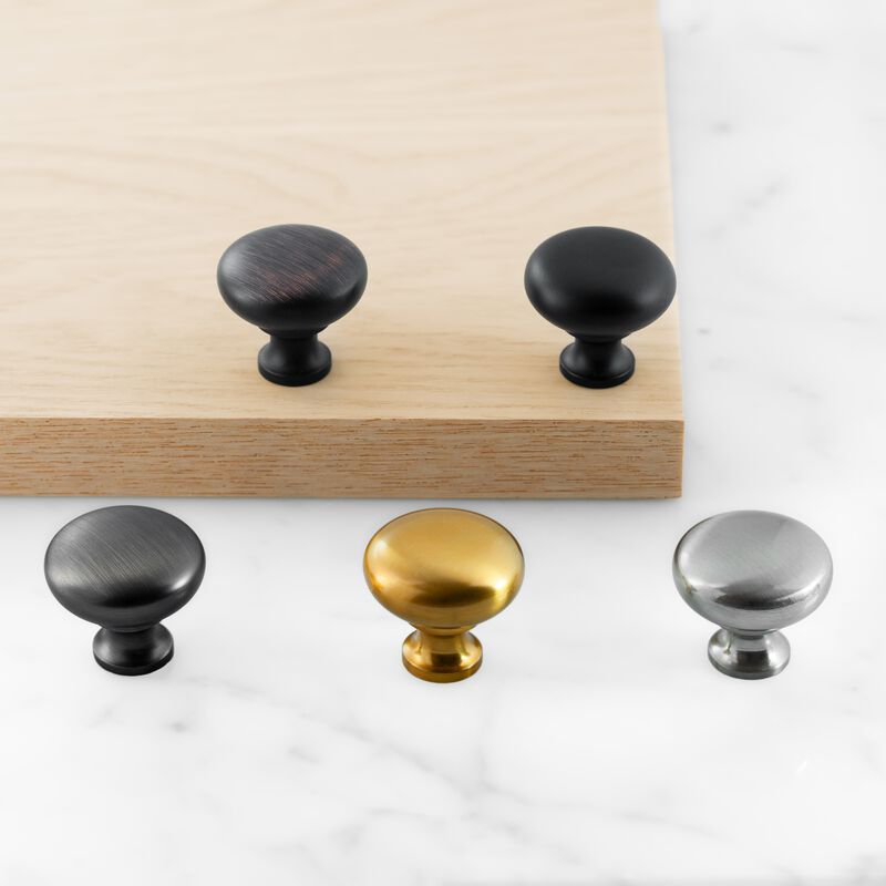 Hestia Hardware 10 Pack Classic Round Kitchen Cabinet Knob image number 3