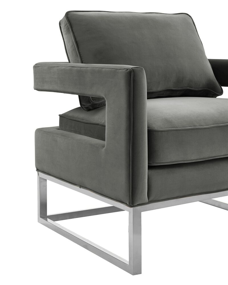 Avery Leather Chair image number 4