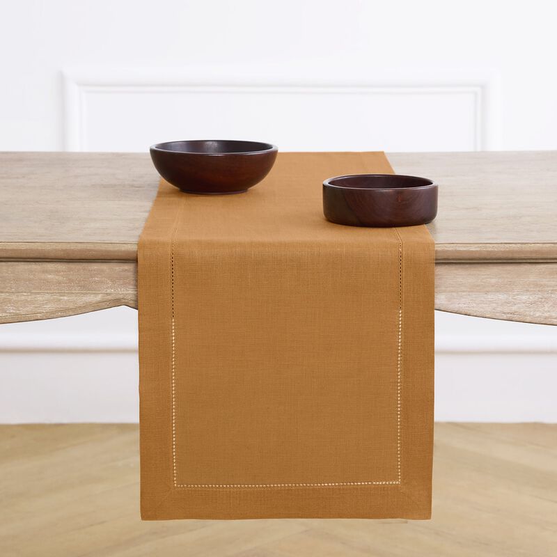 Solino Home Classic Hemstitch 100% Linen Table Runner &ndash; Handcrafted, Machine Washable, Perfect for Holiday and Everyday Dining
