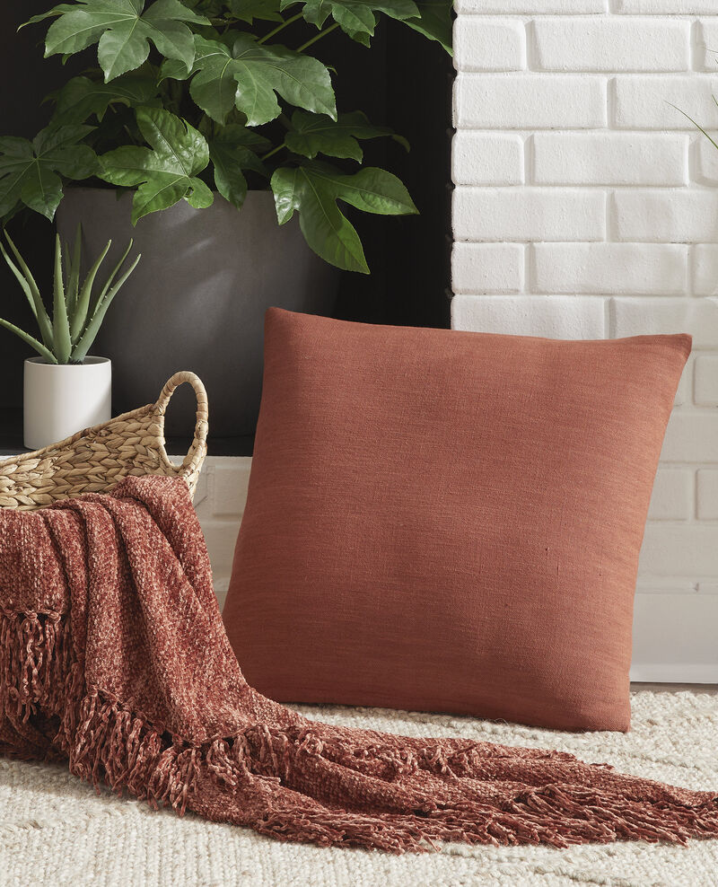 Thaneville Pillow (Set of 4) image number 1