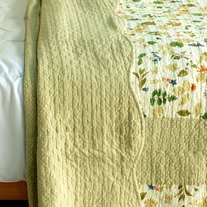 Lightweight Cotton 3PC Vermicelli-Quilted Printed Quilt Set Queen Size Bedspread image number 3