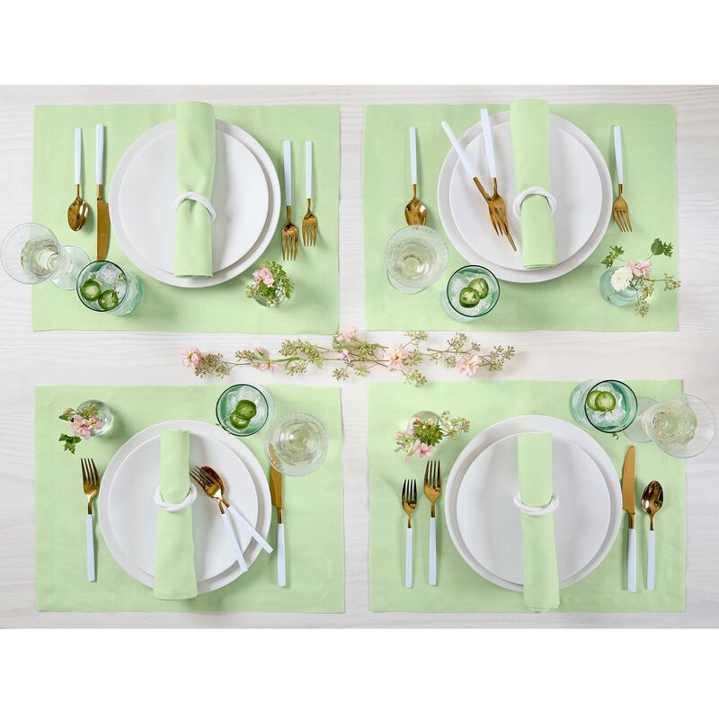 Solino Home Fete 100% Linen Placemats &ndash; Set of 4, 14 x 19 in, Machine Washable, Holiday and Everyday Dining