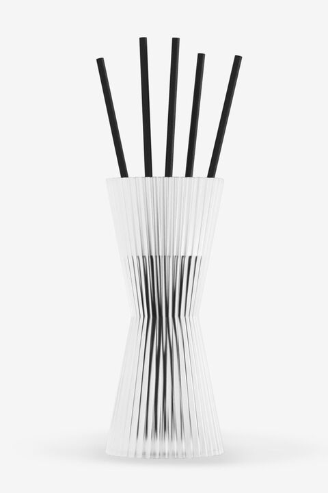 Aiz Reed Diffuser In Oud & Bergamot