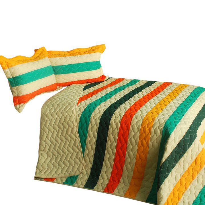 3-Piece Patchwork Quilt Set with Matching Pillow Shams