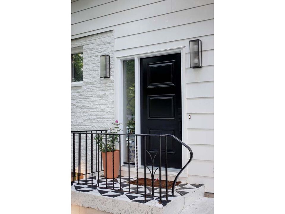 Tisoni Exterior Wall Sconce