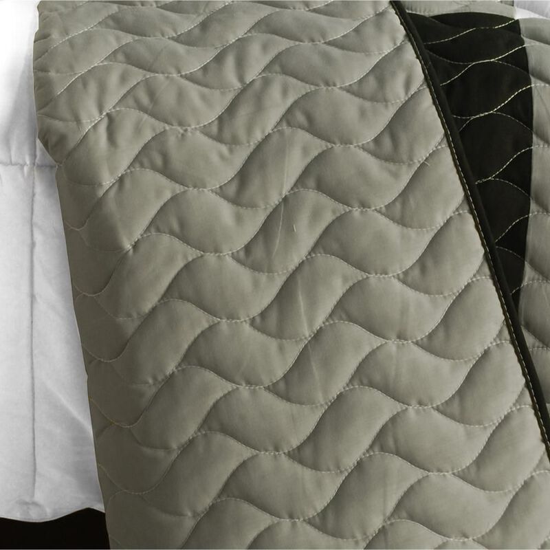 Patchwork Plaid Quilt Set Queen Size with Vermicelli Quilted Design-Grey image number 4