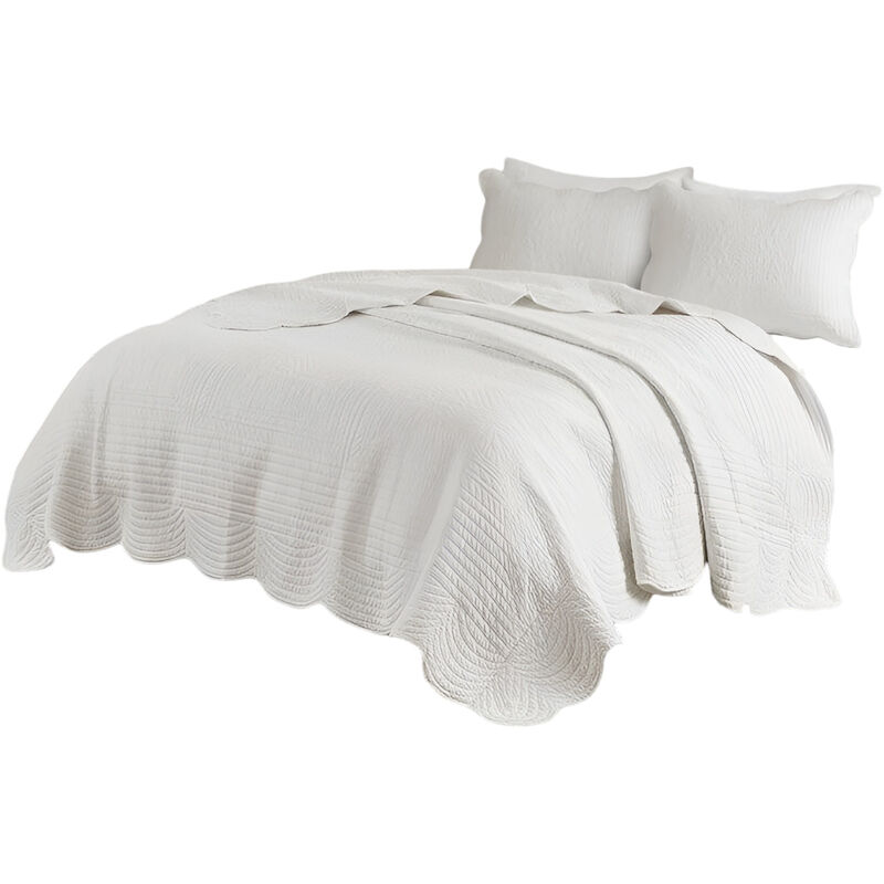 3-Piece Reversible Scalloped Edges Microfiber Quilt Set for Cozy Bedding and Decor