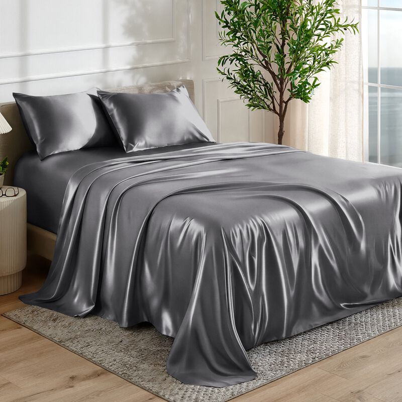 Silky-Smooth Satin Sheet Set image number 4