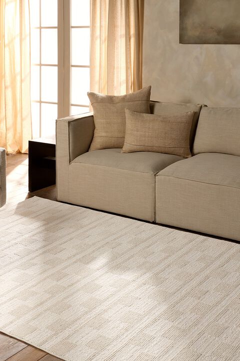 Composure Pembrooke White Onyx 2'8" x 8' Runner Rug