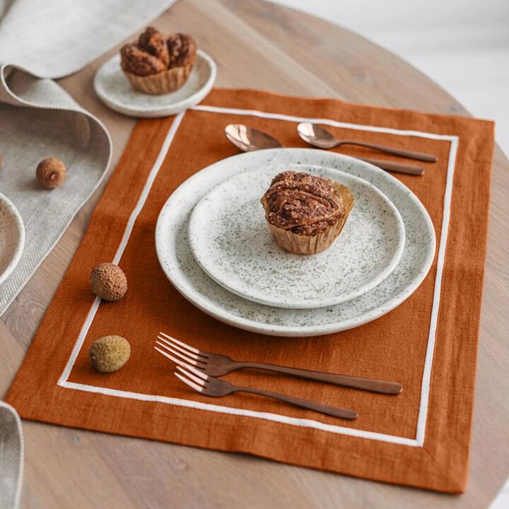 Linen Placemats Set of 4 for Dining Table Decor, 14 x 19 Inch - Kensington