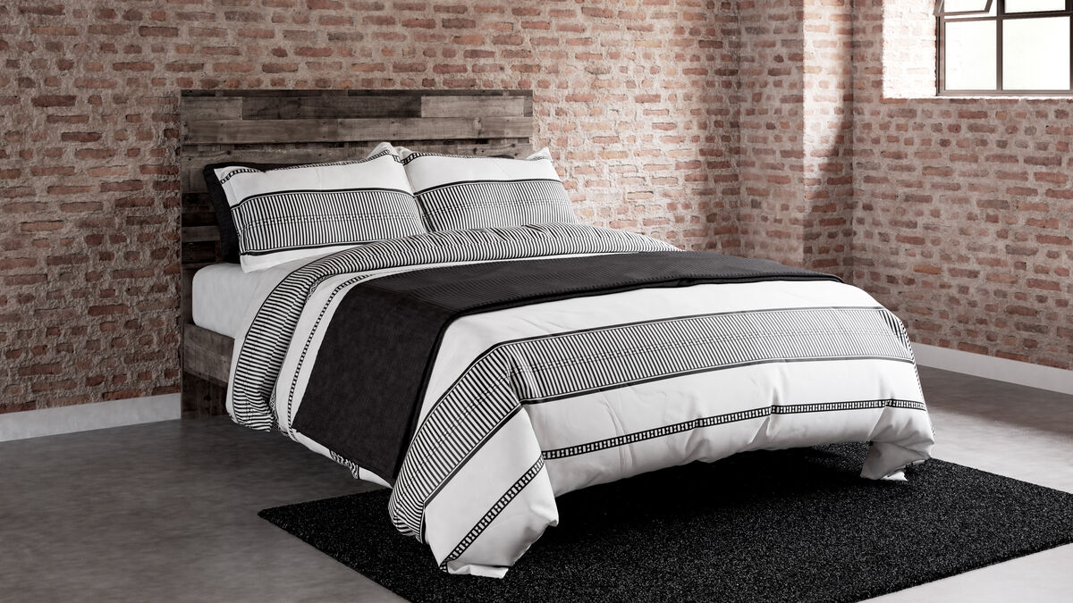 Ashley Neilsville Queen Bed in Multi Gray