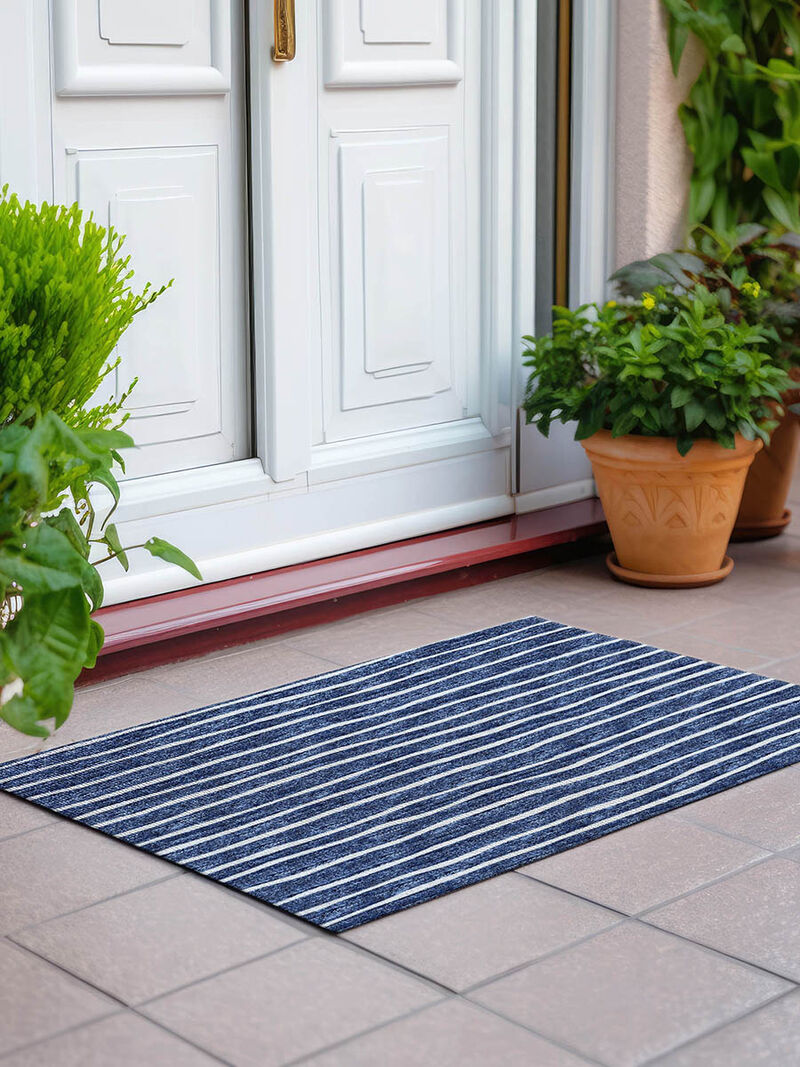 Laidley LA1 Navy 20" x 30" Rug