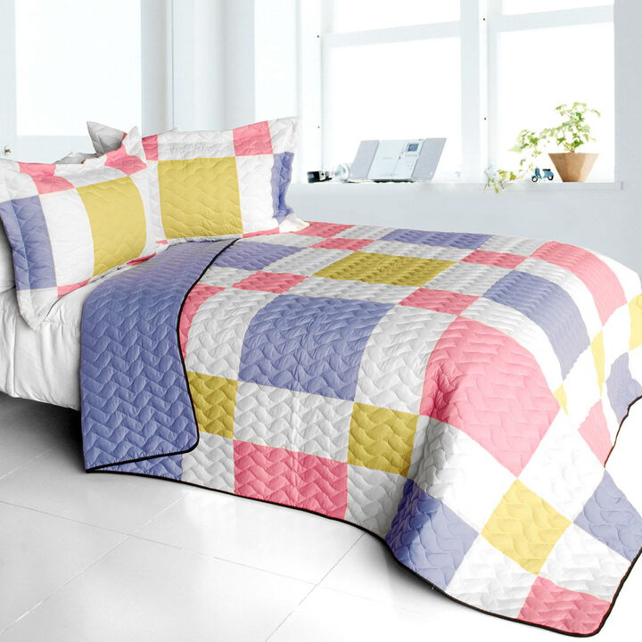 Queen Size Patchwork Quilt Set 3PC with Vermicelli Quilted Stitching
