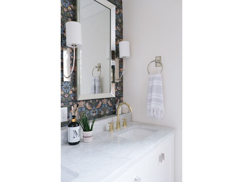 Colton Wall Sconce image number 7