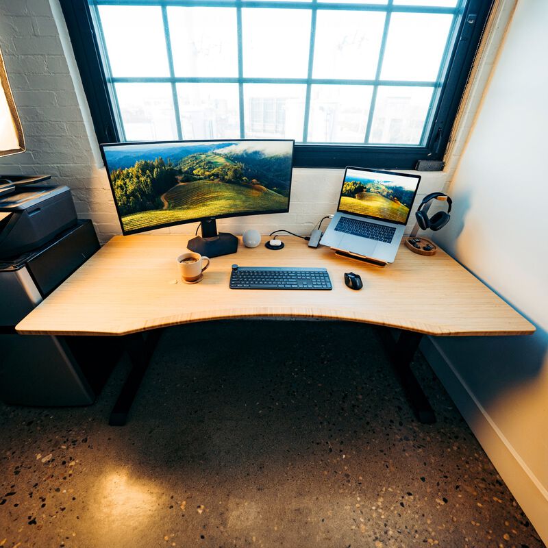 Desky Zero Ergo Edge Office Desk image number 1