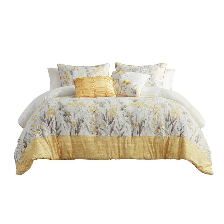 Gracie Mills 5-Piece Cottage Farmhouse Floral Seersucker Comforter Set