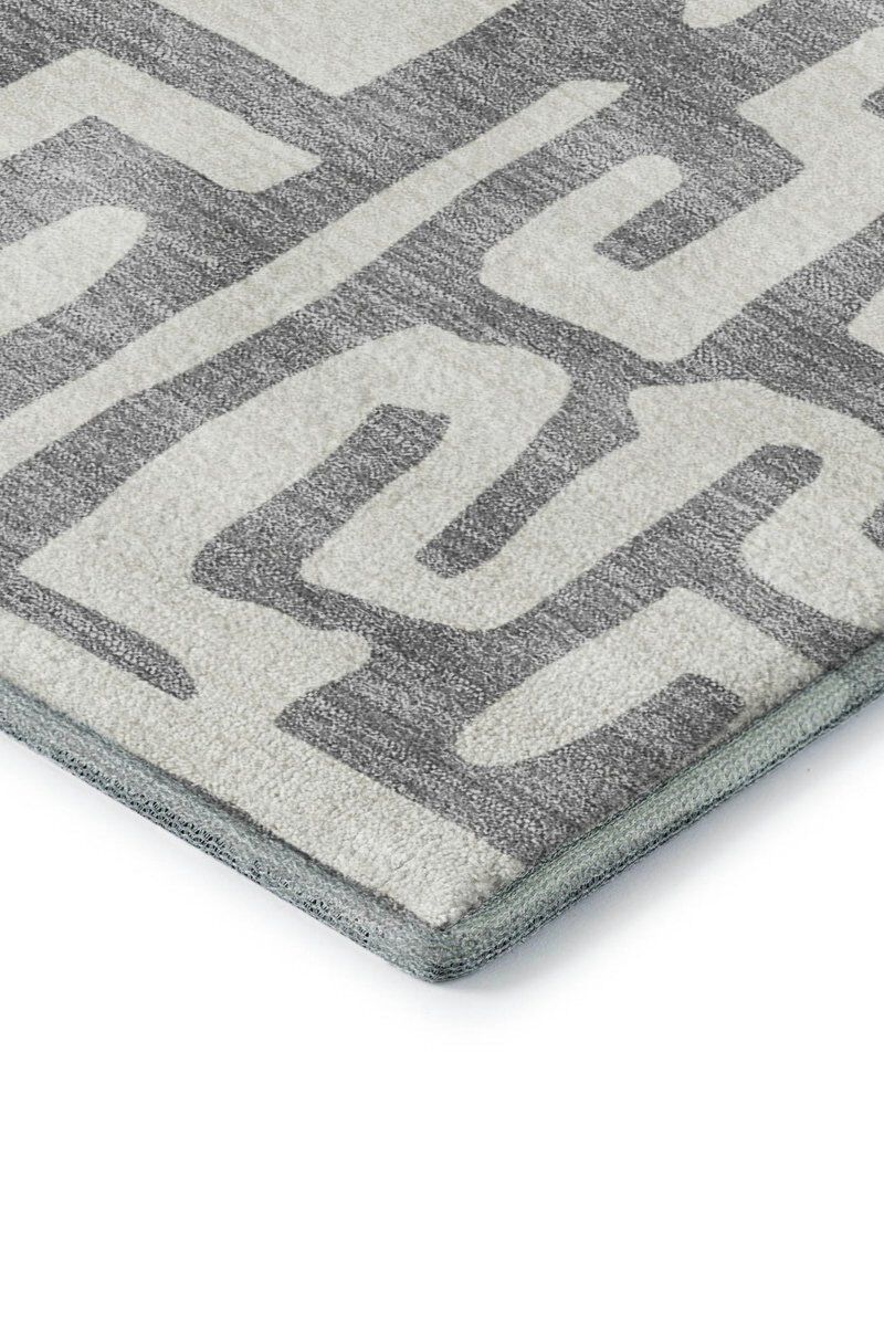 The Reserve TR1 Gray 8' Round Rug image number 3