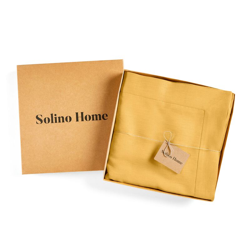 Solino Home Fete 100% Linen Tablecloth &ndash; Handcrafted, Machine Washable, Perfect for Holiday and Everyday Dining