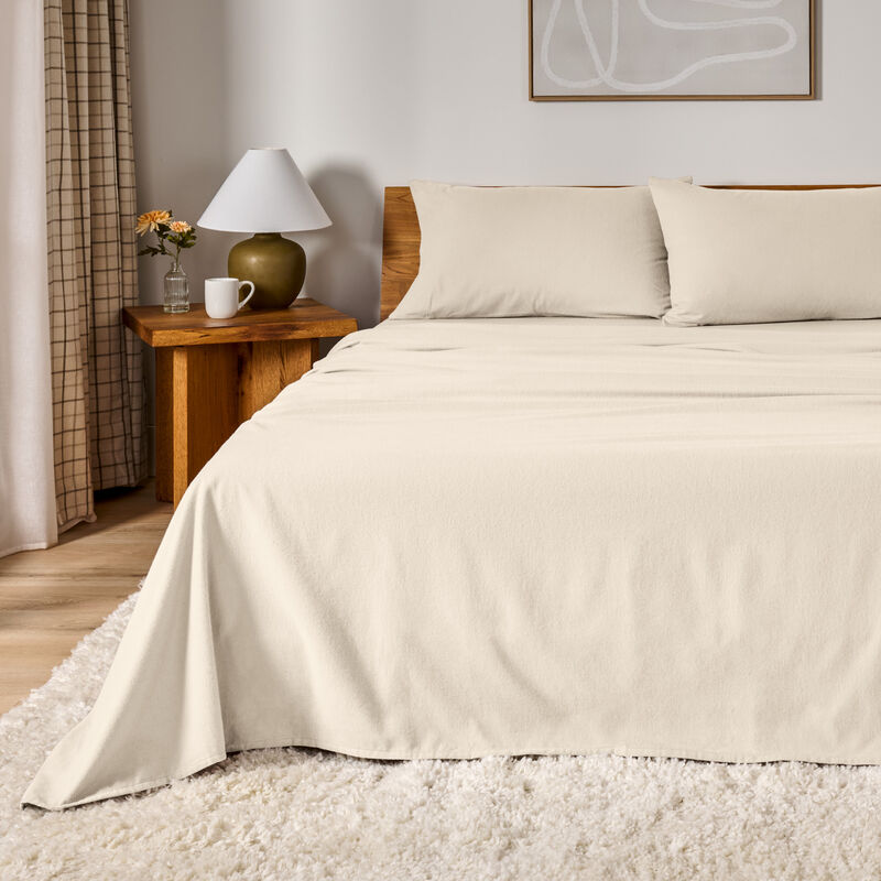Soft & Cozy 100% Cotton Flannel Sheet Set image number 3