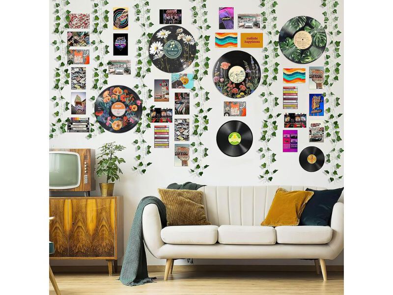 Botanical Hippie Wall Art Posters Set for Aesthetic Room Decor 4 Piece image number 1
