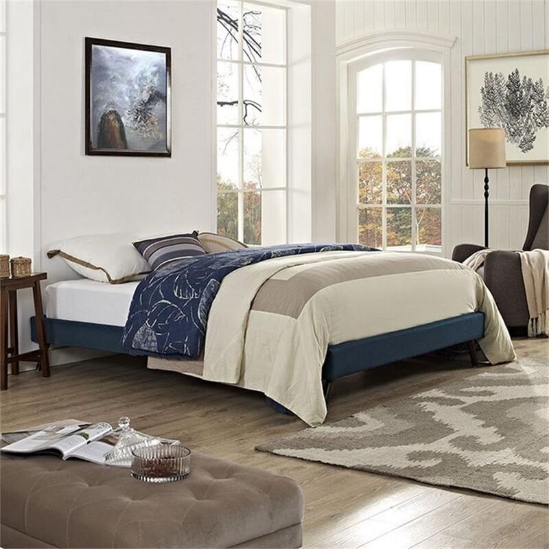 Helen Upholstered Queen Platform Bed Frame image number 1