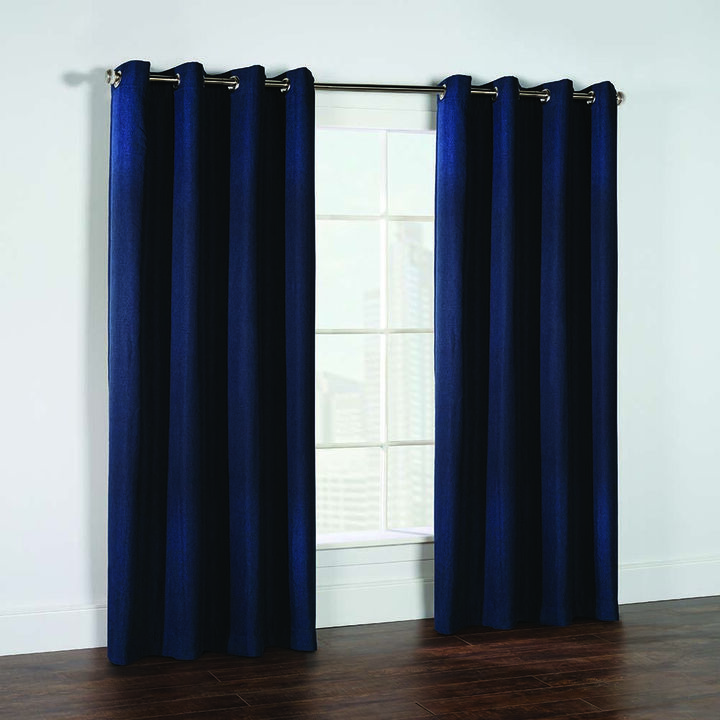 Thermalogic Cambridge Room Darkening Textured Fabric Reduce Light Grommet Curtain Panel