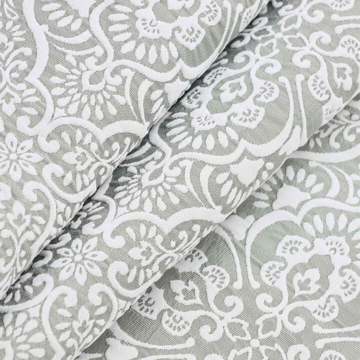 Medium Weight Floral Bedding Set for All Season Comfort