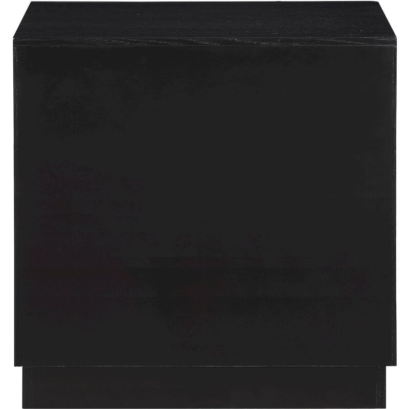 Meridian Furniture Scallop Black Night Stand