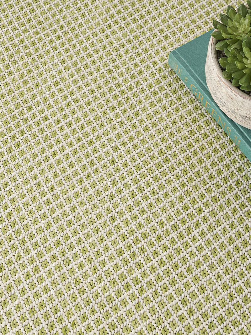 Courtyard COU01 Ivory/Green 5' x Round Rug