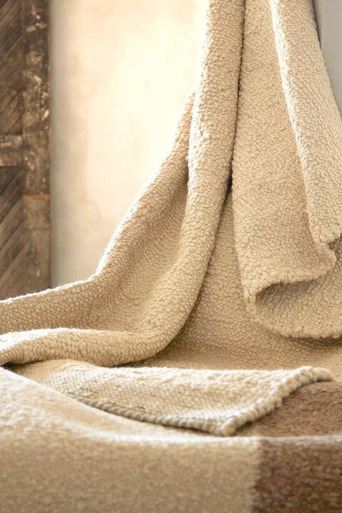 Vestra Alondra Quiet Gray 4' x 6' Rug