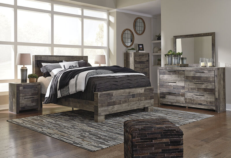 Derekson Chest of Drawers image number 2