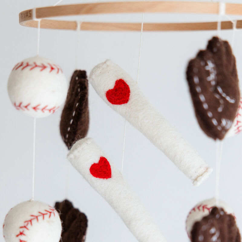 Baseball Mobile image number 2