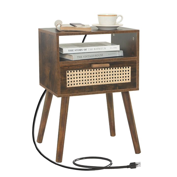 MaxSmeo Small Nightstand with Charging Station, Rattan Side Table Mid Century Modern Bedside Table for Bedroom, Living Room and