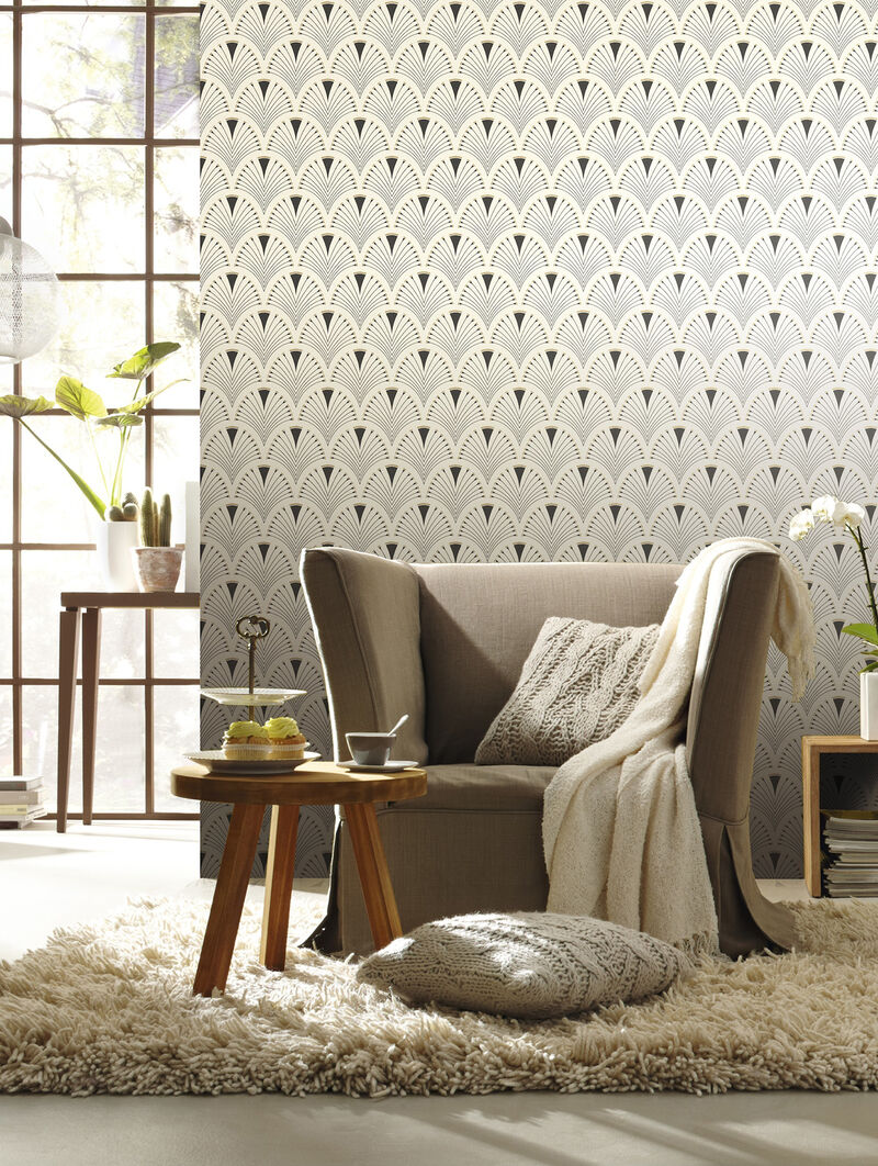 Ruhlmann Cream Fan Wallpaper image number 1