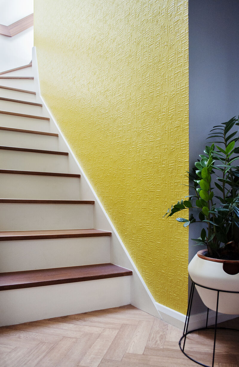 Edward White Paintable Supaglypta Wallpaper image number 7